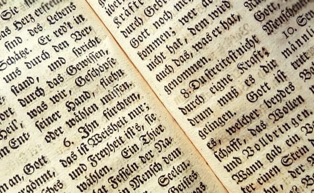 Jak ozdobić zeszyt do niemieckiego, aby nauka była przyjemnością